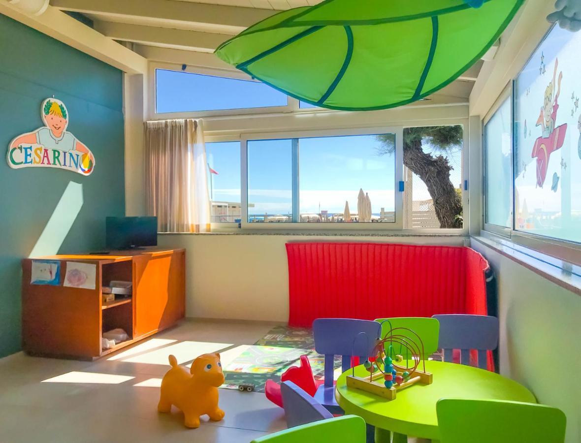 Hotel Caesar Lido Di Savio Extérieur photo