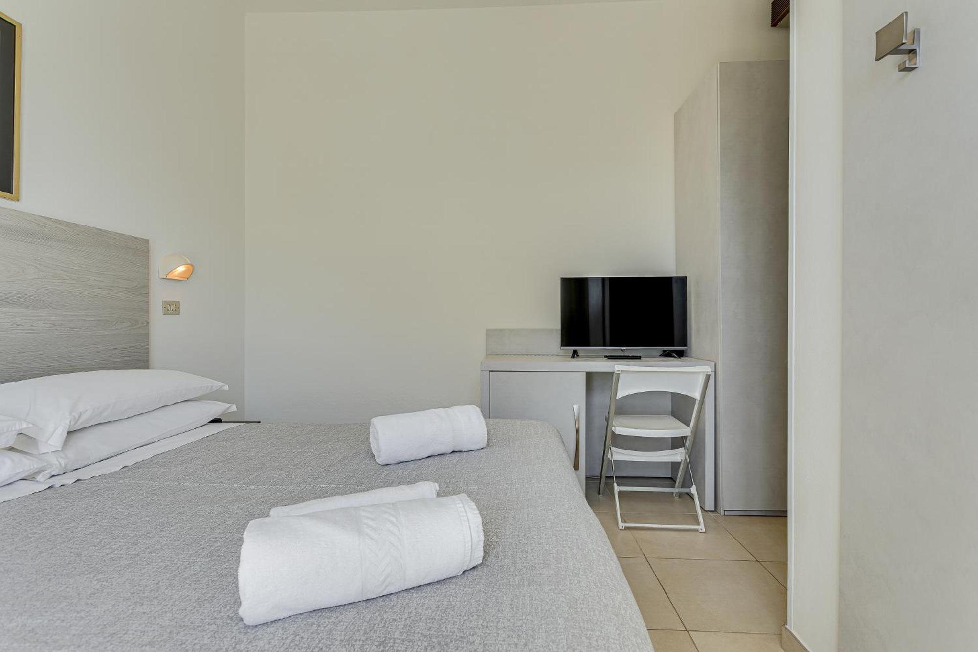 Hotel Caesar Lido Di Savio Extérieur photo